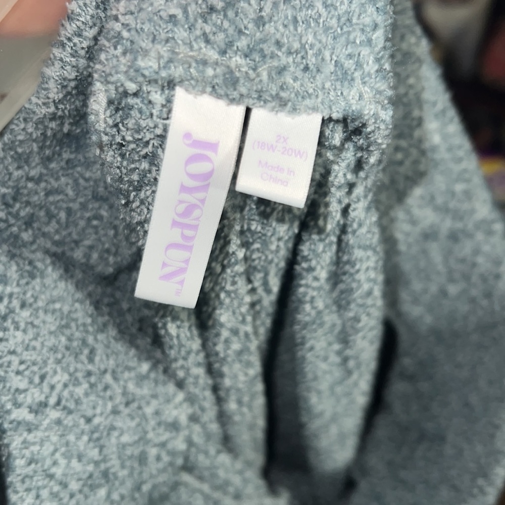 Fuzzy Sweatpants - Picture 5 of 5
